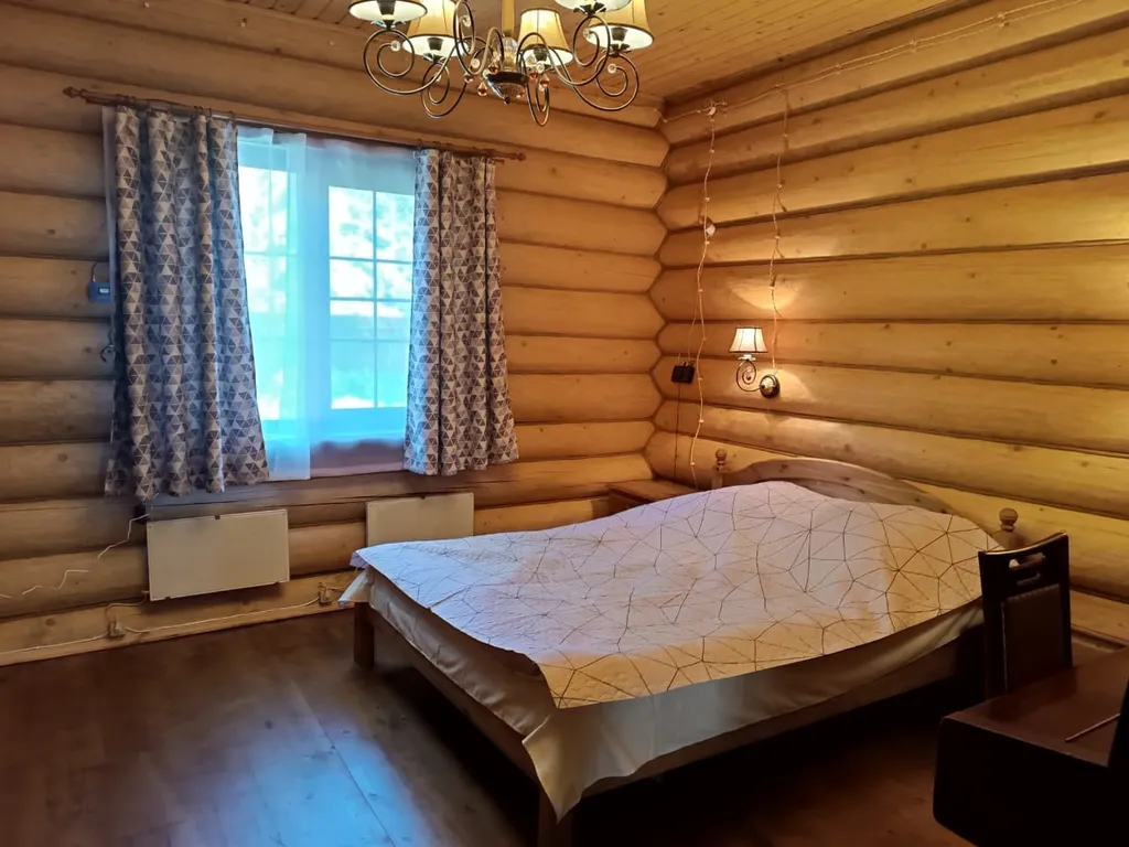 Дом с пианино