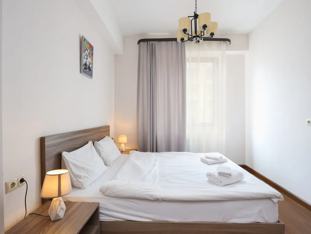 Квартира с 1 спальней у Площади Республики