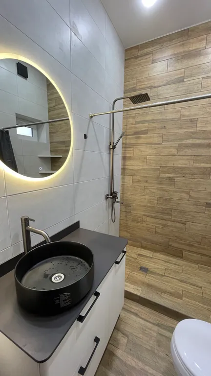 Уютный дом на берегу моря