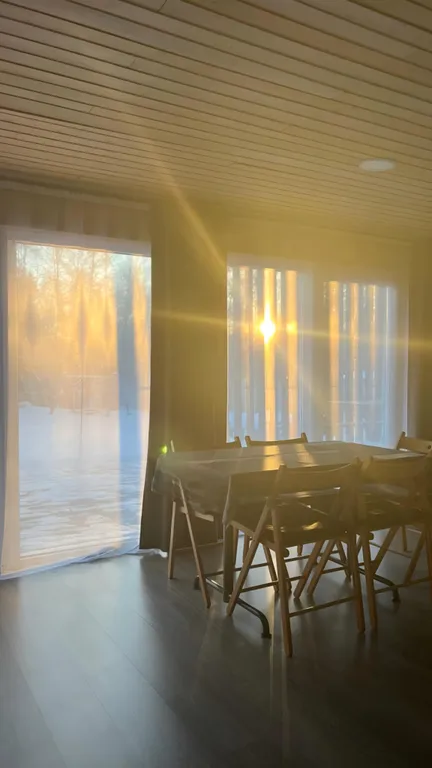 Коттедж Семейный коттедж на берегу реки Лава — Ручьи