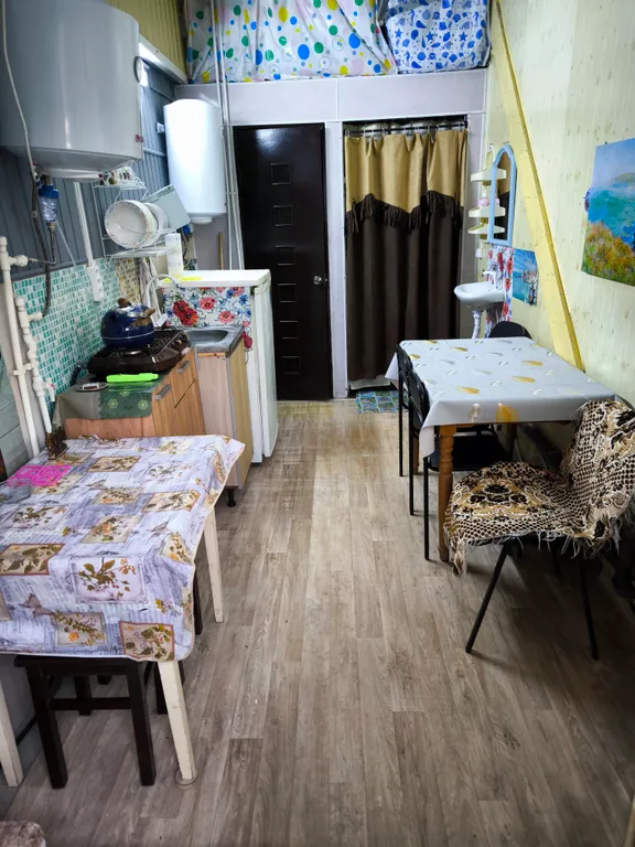 Четырёхместный номер на берегу моря