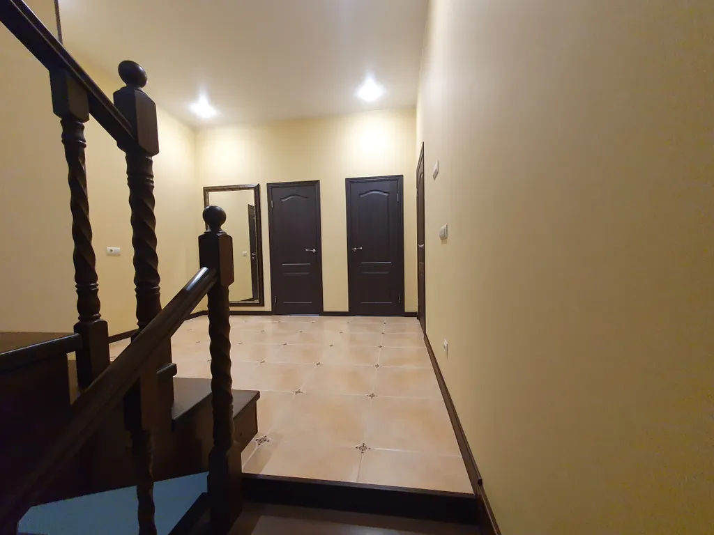 Дом для комфортного загородного отдыха в лесу рядом с морем