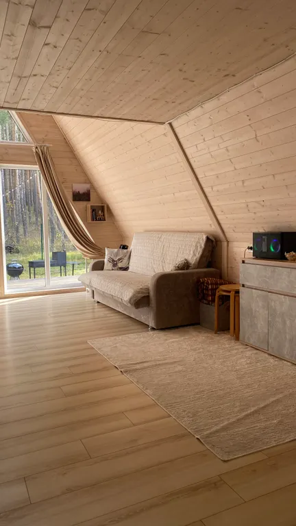 Дом с чаном среди соснового леса