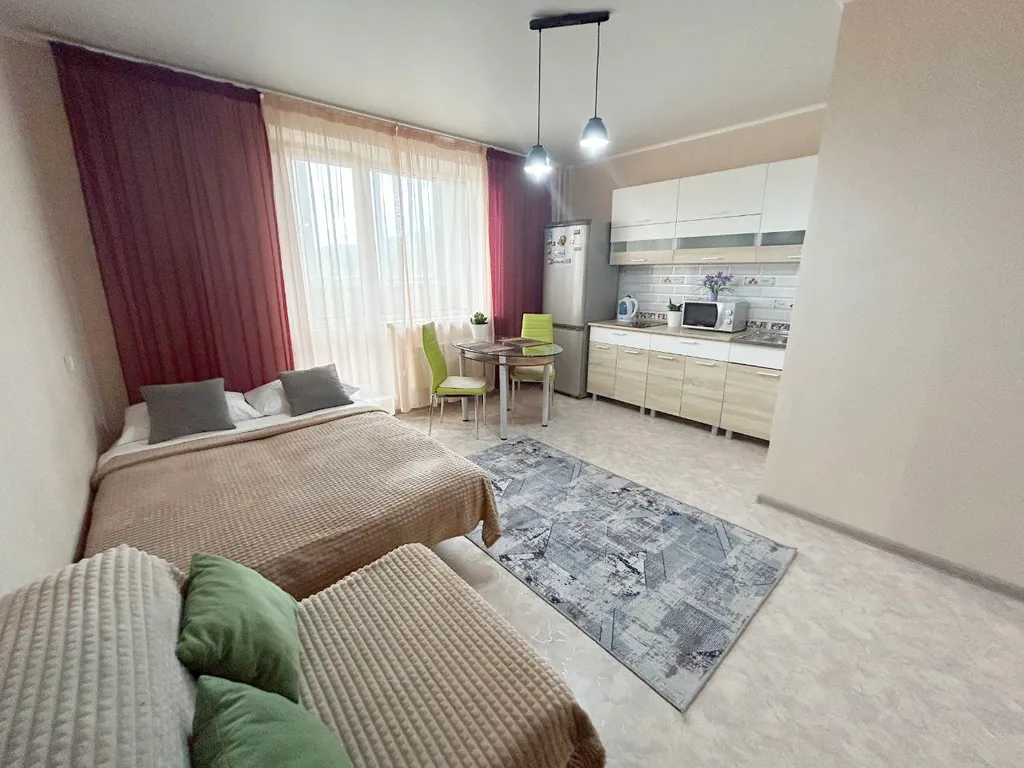 Светлая студия