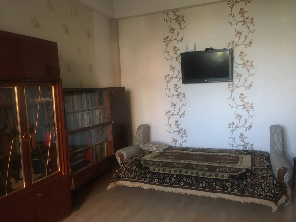 Квартира в центре в отличном районе — аренда посуточно в Махачкала