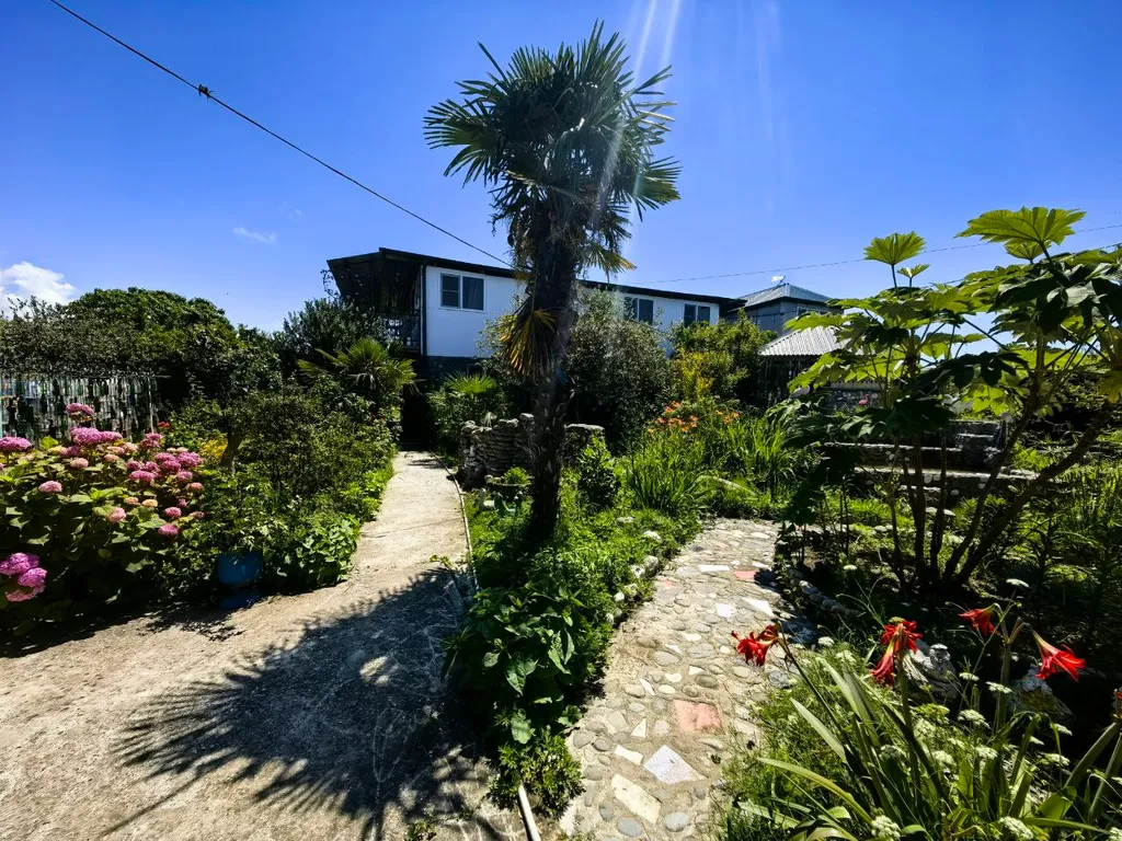 Просторный номер в 5 минутах от моря