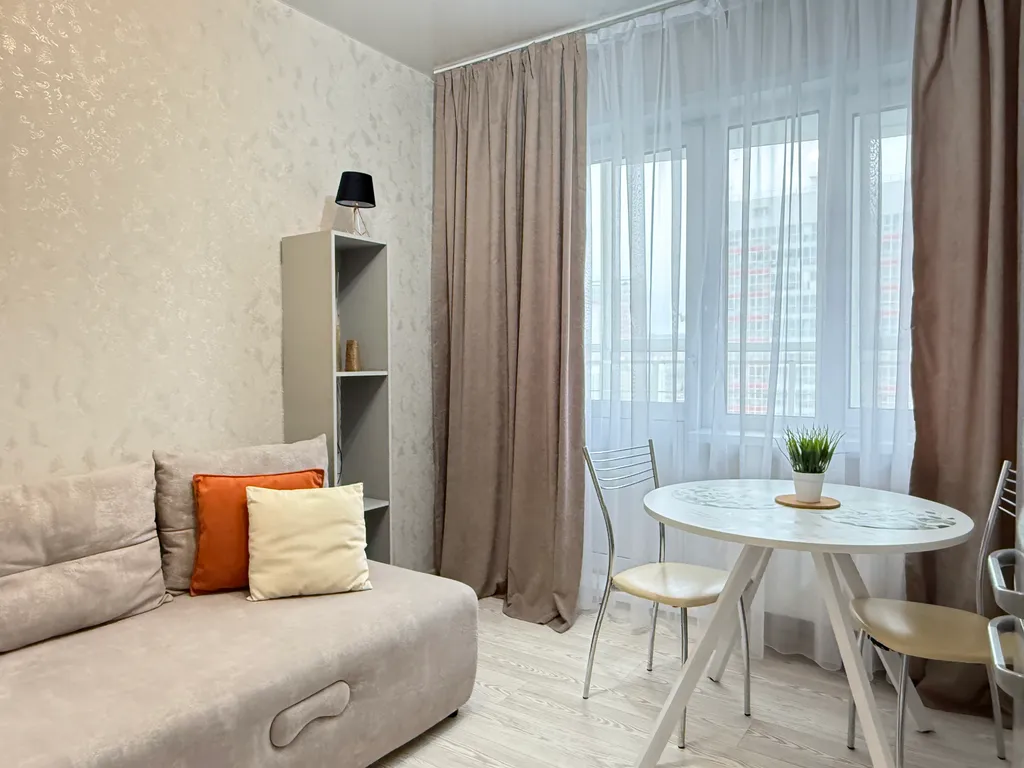 Квартира Отличная однокомнатная квартира рядом с набережной — Красноярск