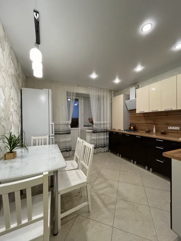 Отличная квартира с евро ремонтом у набережной