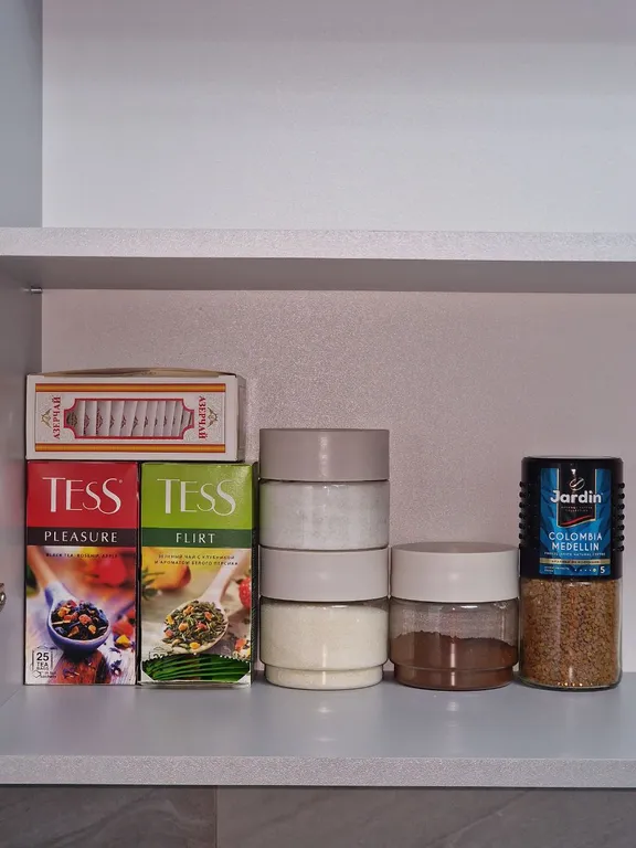 Кваритира на Весенней с очками виртуальной реальности