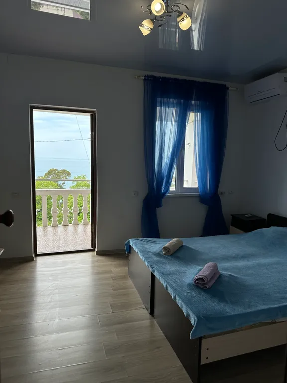 Квартира Комната — Гагра