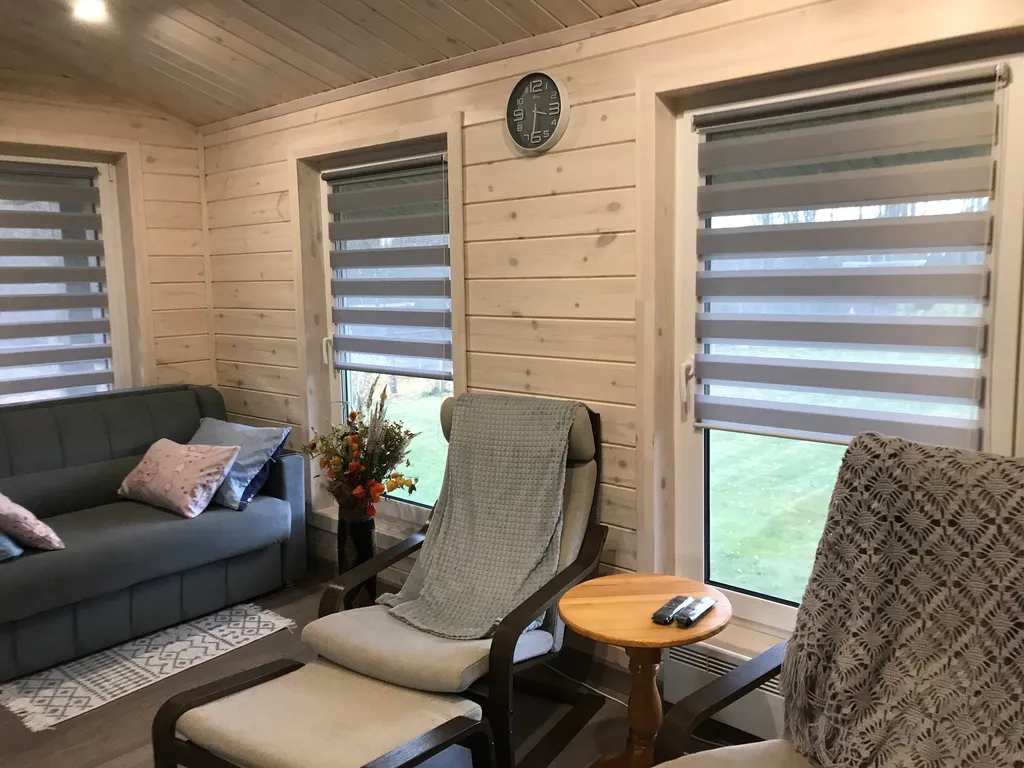 Коттедж Домик у лесного озера — Приозерск