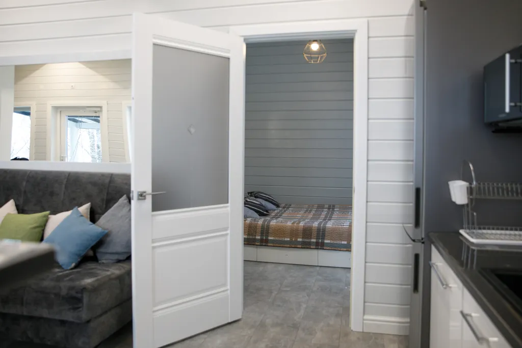 Коттедж Солнесная гора-Сяпся с сауной, 3 спальнями и видом на озеро