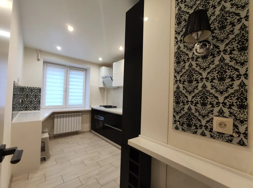 Комфортная двухкомнатная квартира в центре