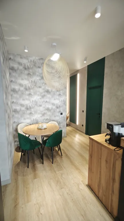 Дизайнерская квартира рядом с Краевой больницей, центром города