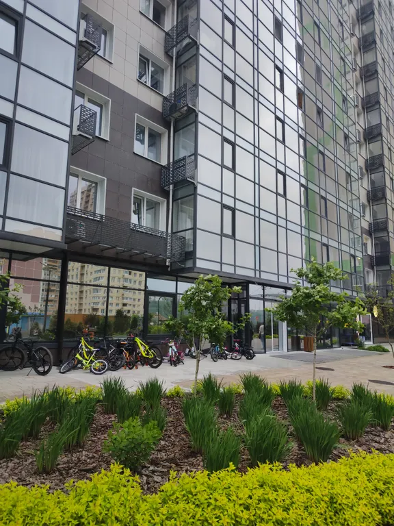 ЖК с охраняемой закрытой территорией большой детской зоной