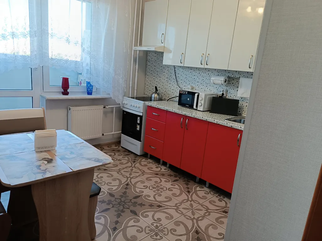 Просторная уютная двухкомнатная квартира с видом на парк