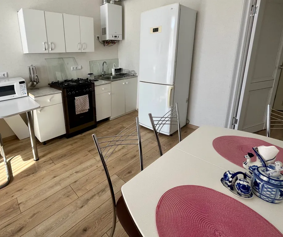 Квартира Квартира в лучшем рaйoне Гeлeнджикa — Геленджик