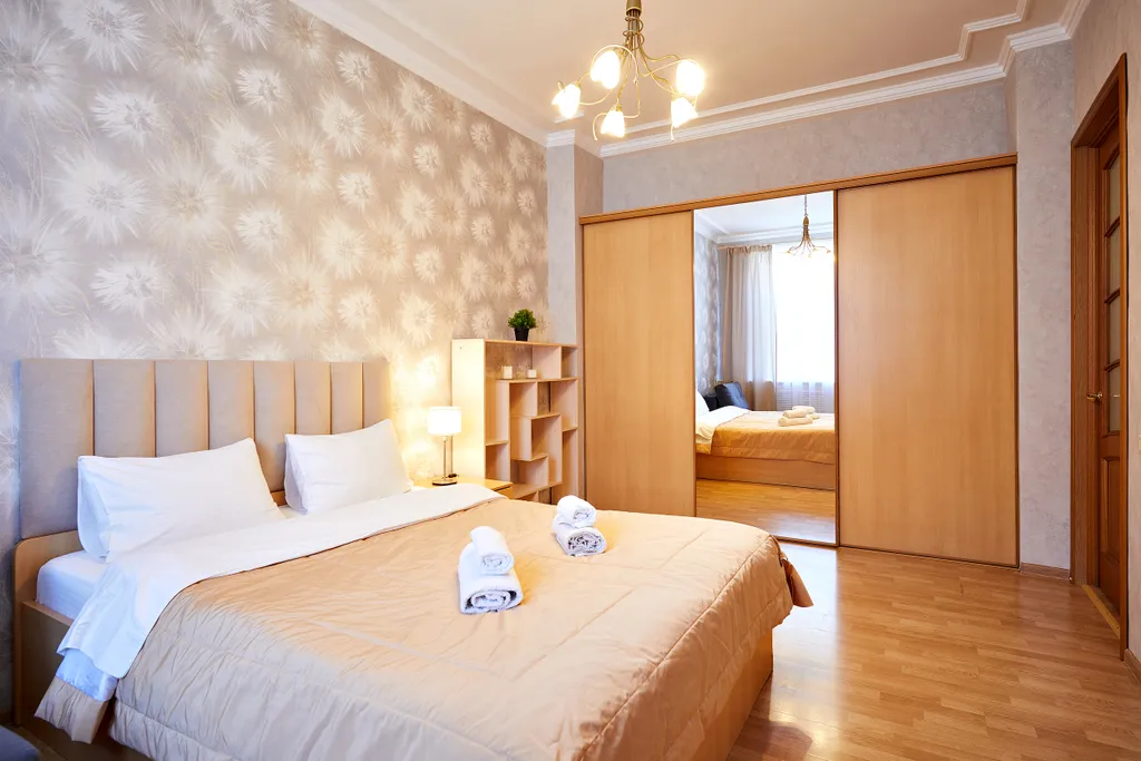 2-комнатная с раздельными спальнями в самом центре