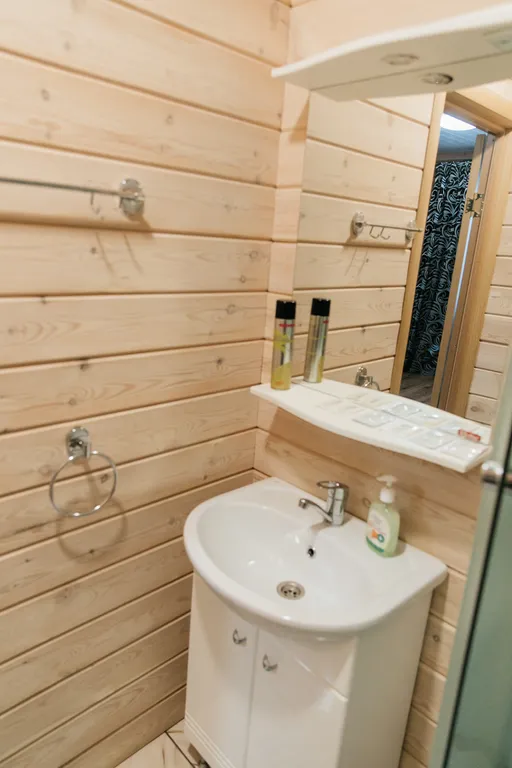 Коттедж с баней и беседкой у Вотчины Деда Мороза