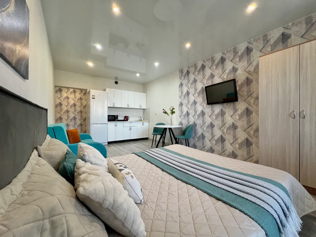 Комфортная студия в центре. Не берем оплату за финальную уборку