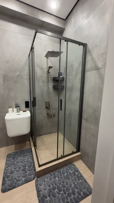 Супер уютная, светлая  новая квартира