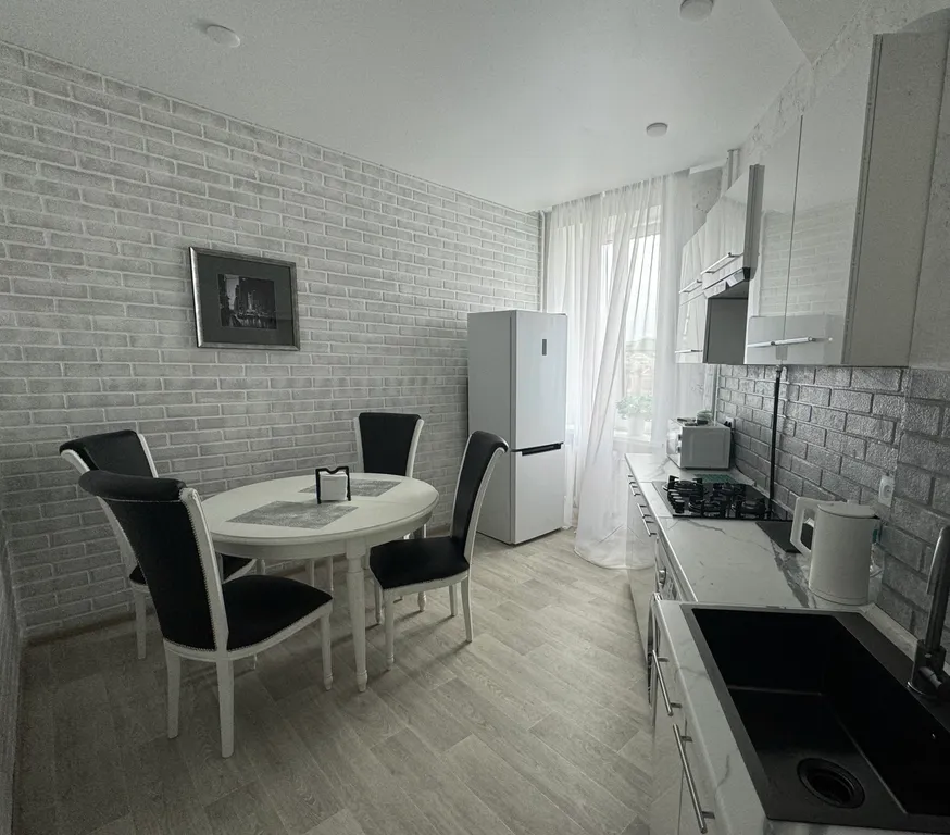 Квартира 4-комнатный апартамент в центре — Минск