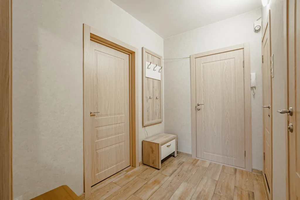 Квартира Светлая просторная квартира с большой кухней у метро — Санкт-Петербург