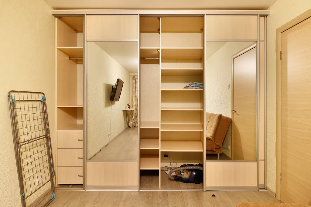 У берега Мелентьева