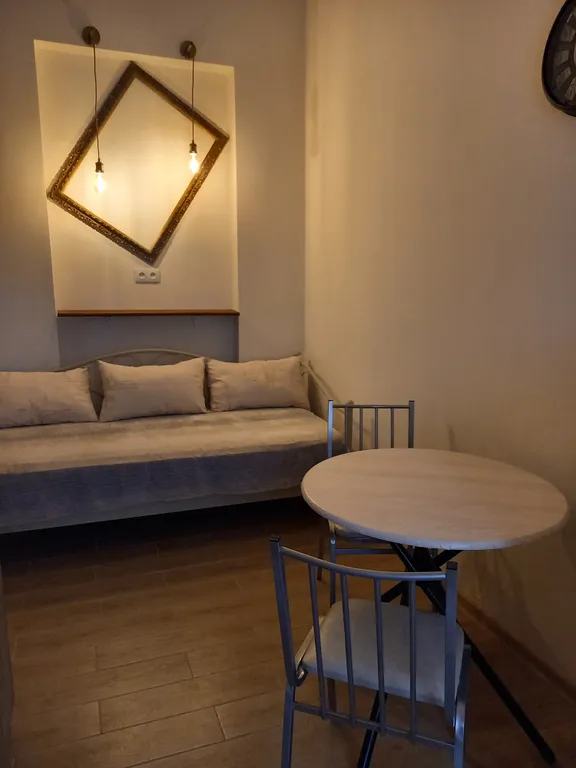 Уютная, чистая, квартира в центре — аренда посуточно в Тбилиси