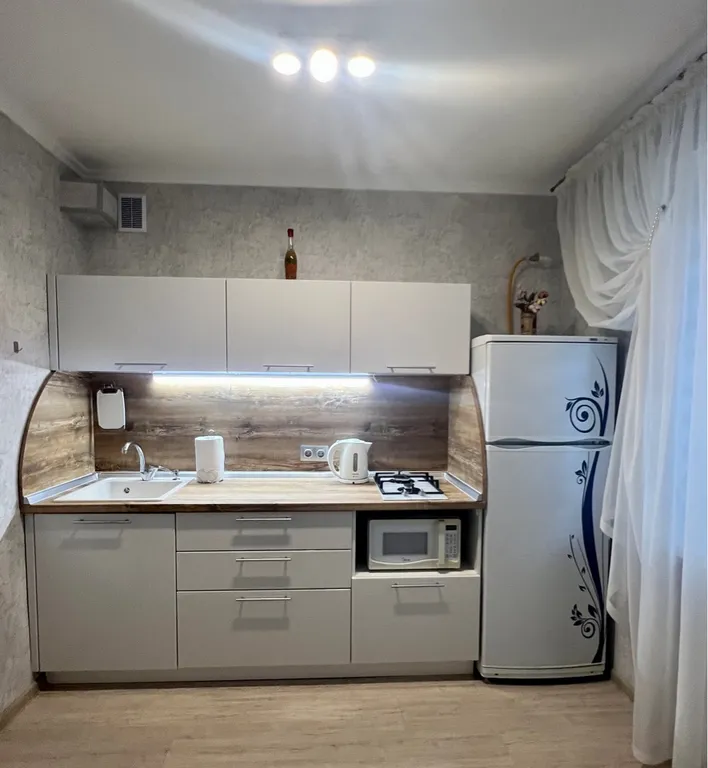 Шикарные апартаменты с белоснежными полотенцами и постельным бельем