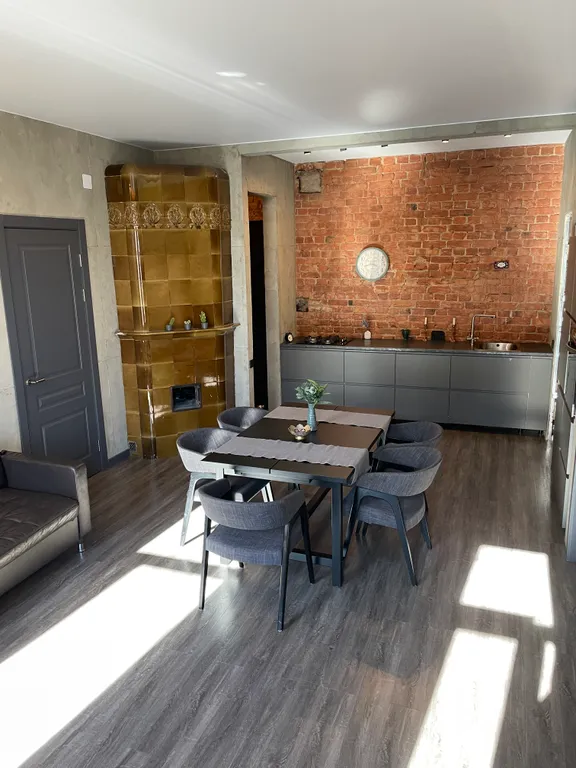 Квартира Современная квартира-лофт у метро — Санкт-Петербург