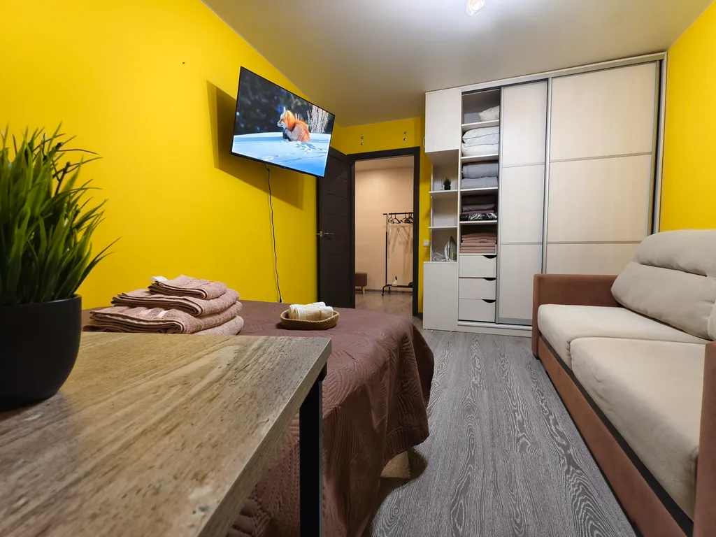 Яркая уютная однокомнатная квартира рядом с ДС Юбилейный