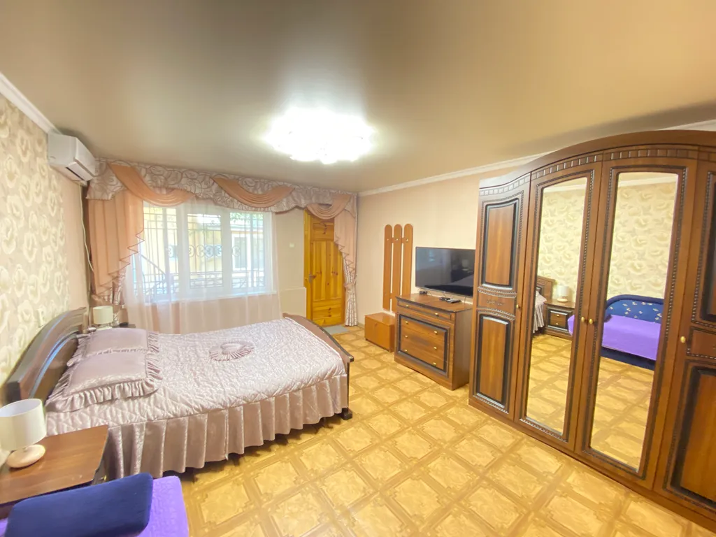 Комфортабельная квартира в коттедже Новый Свет