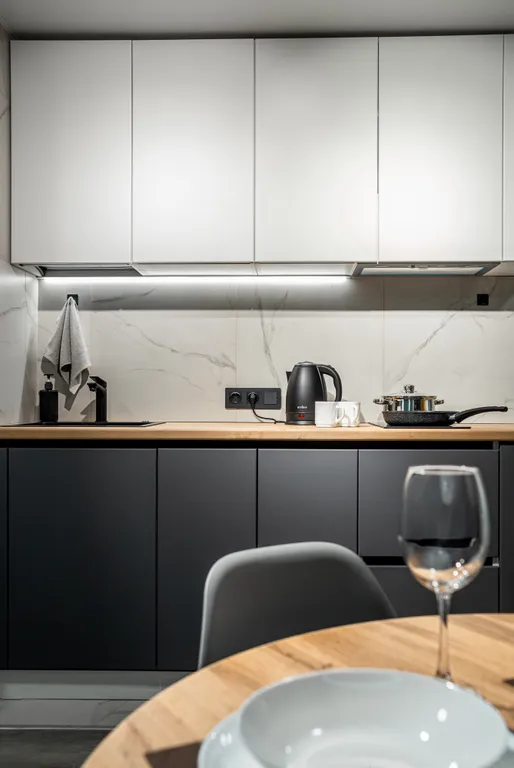 Уютная квартира с дизайнерским ремонтом в центре города.