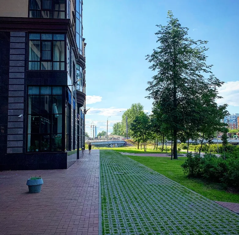 Элитная видовая люкс квартира с террасой дизайна R Cavalli