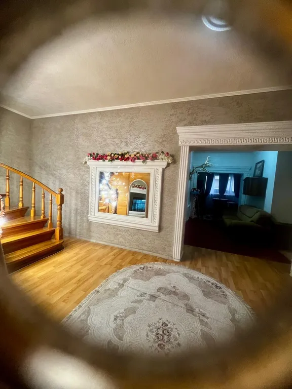 Большой уютный дом