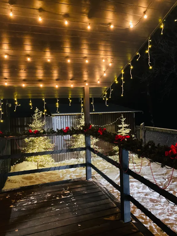 Загородный дом Loft lodge на берегу реки Ангара