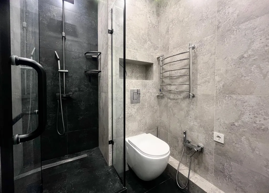 Big apartment «Raimbek residence» center of city & drinking water