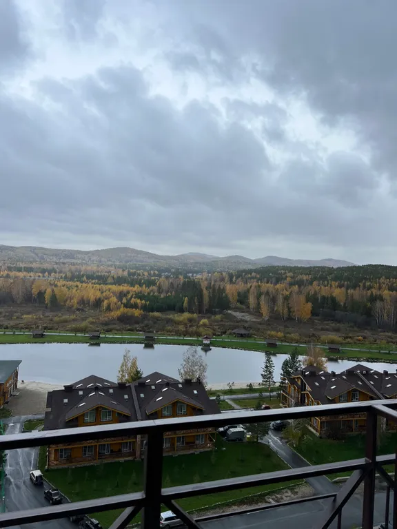 Большая студия с красивым видом