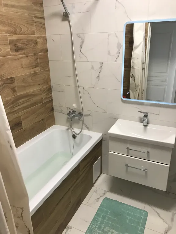 Квартира 2-комнатная Квартира — Калининград