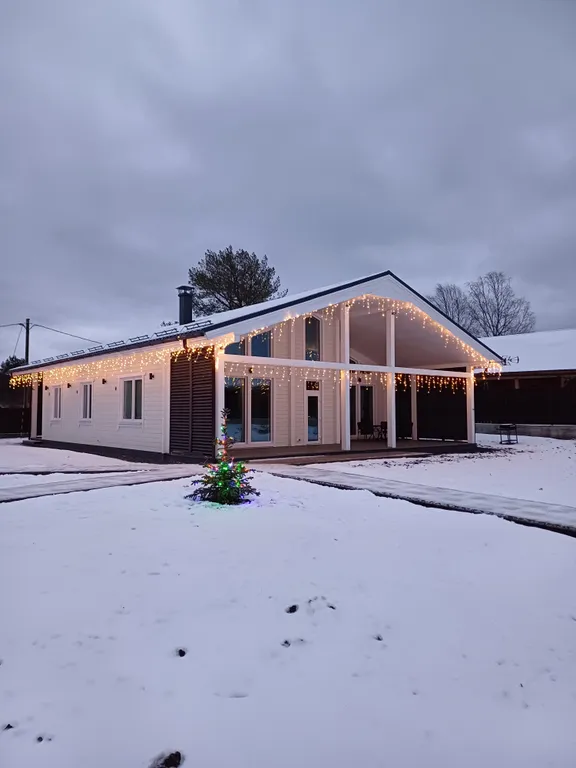 Дом-усадьба на берегу Онежского озера