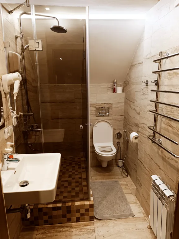 6-комнатный Дом