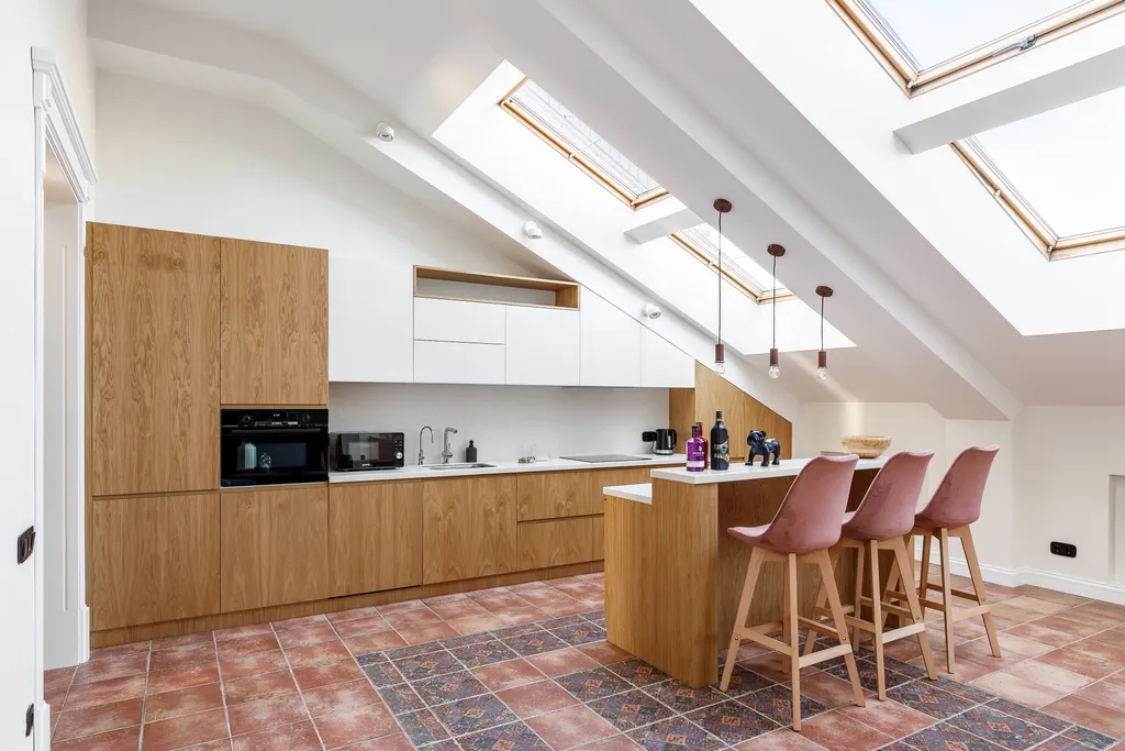 Квартира Квартира Мансарда Hermitage напротив Дворцовой площади с видом на Эрмитаж — Санкт-Петербург