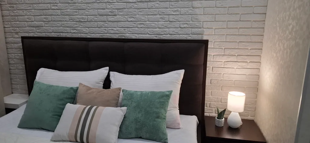 Студия с видом на Ангару