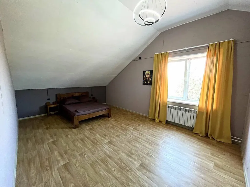 4-комнатный Дом