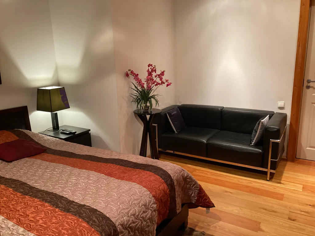 Коттедж золотые пески