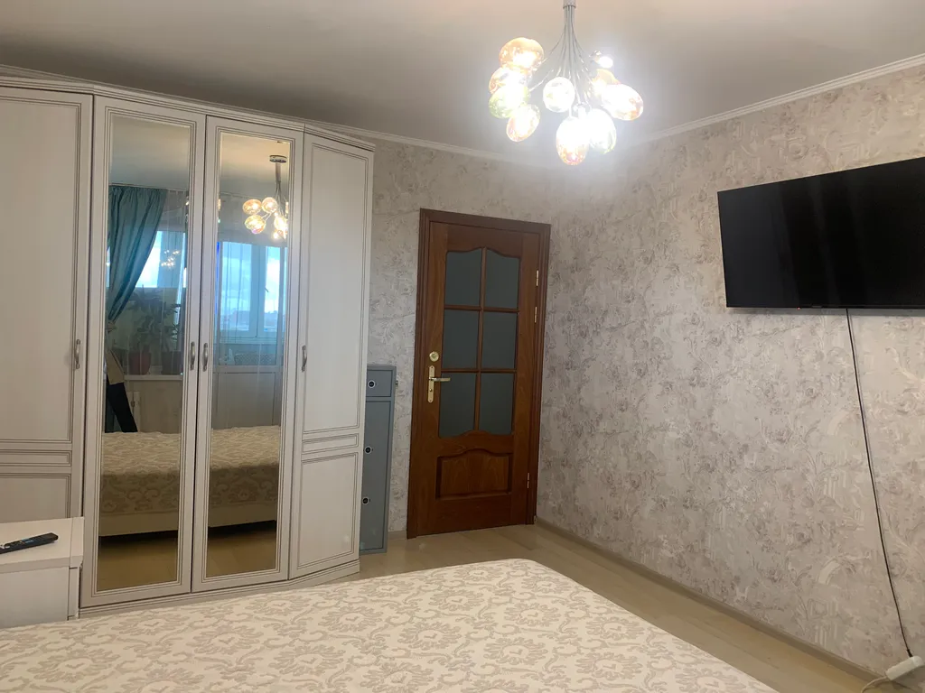 Квартира Трехкомнатная квартира в центре Парус — Калининград