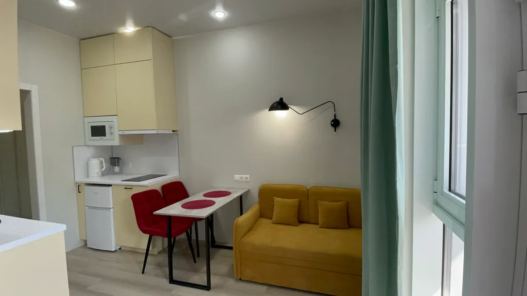 Студия с видом на горы