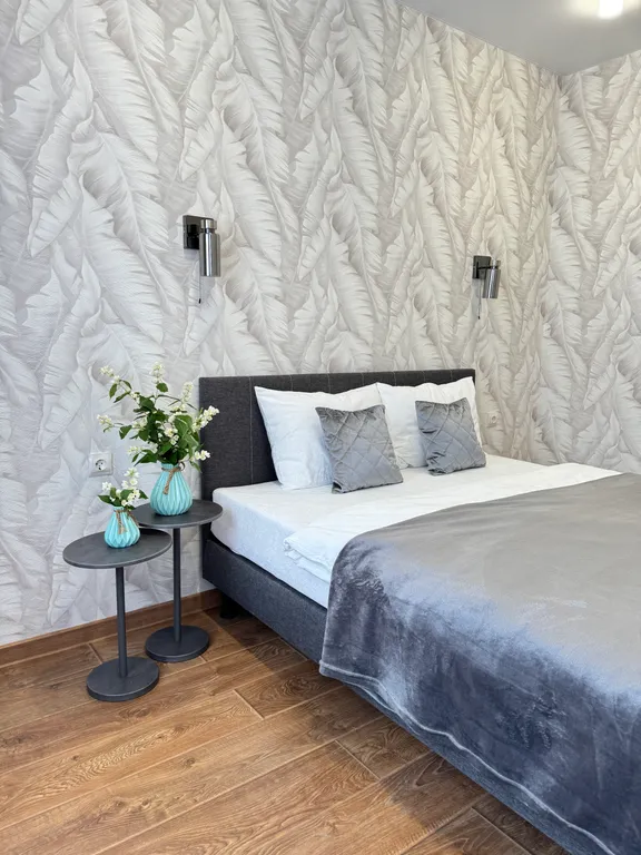 Апартаменты на пешеходной улице