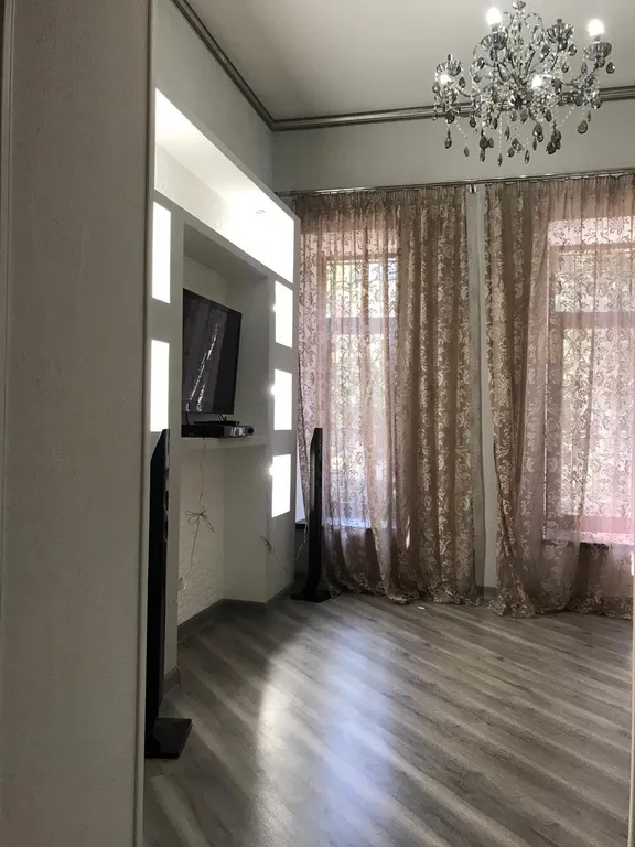 4-комнатная Квартира